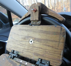 Steering Wheel Easel by James Gurney